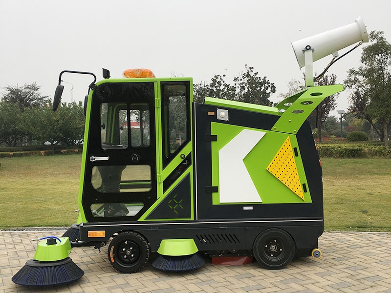 電動(dòng)掃地車